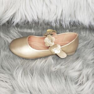 CHILDREN'S FLATS (BEAM)